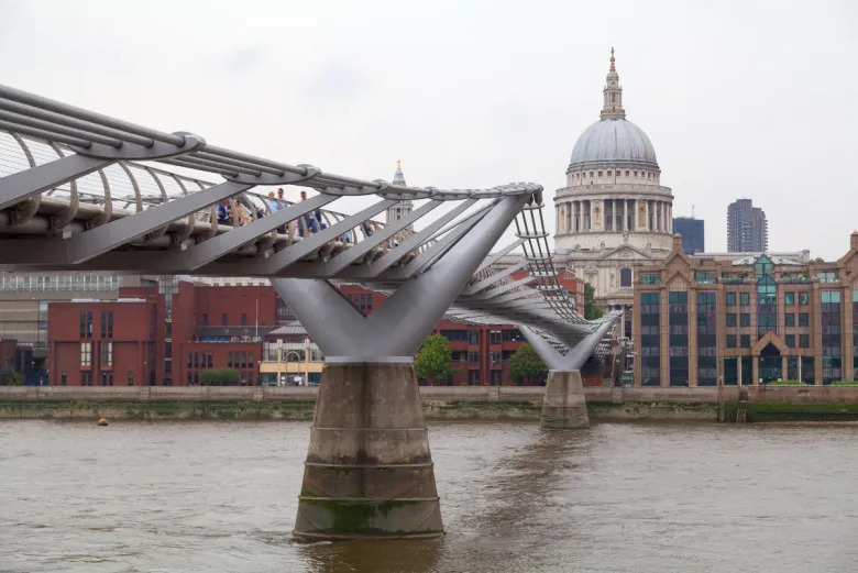Tour por Southbank em Londres: ponte