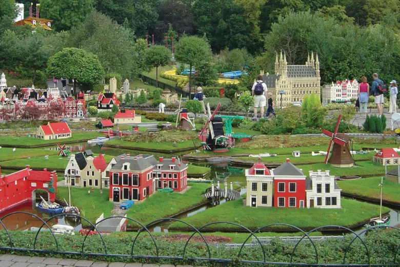 Vista no Parque Legoland em Windsor